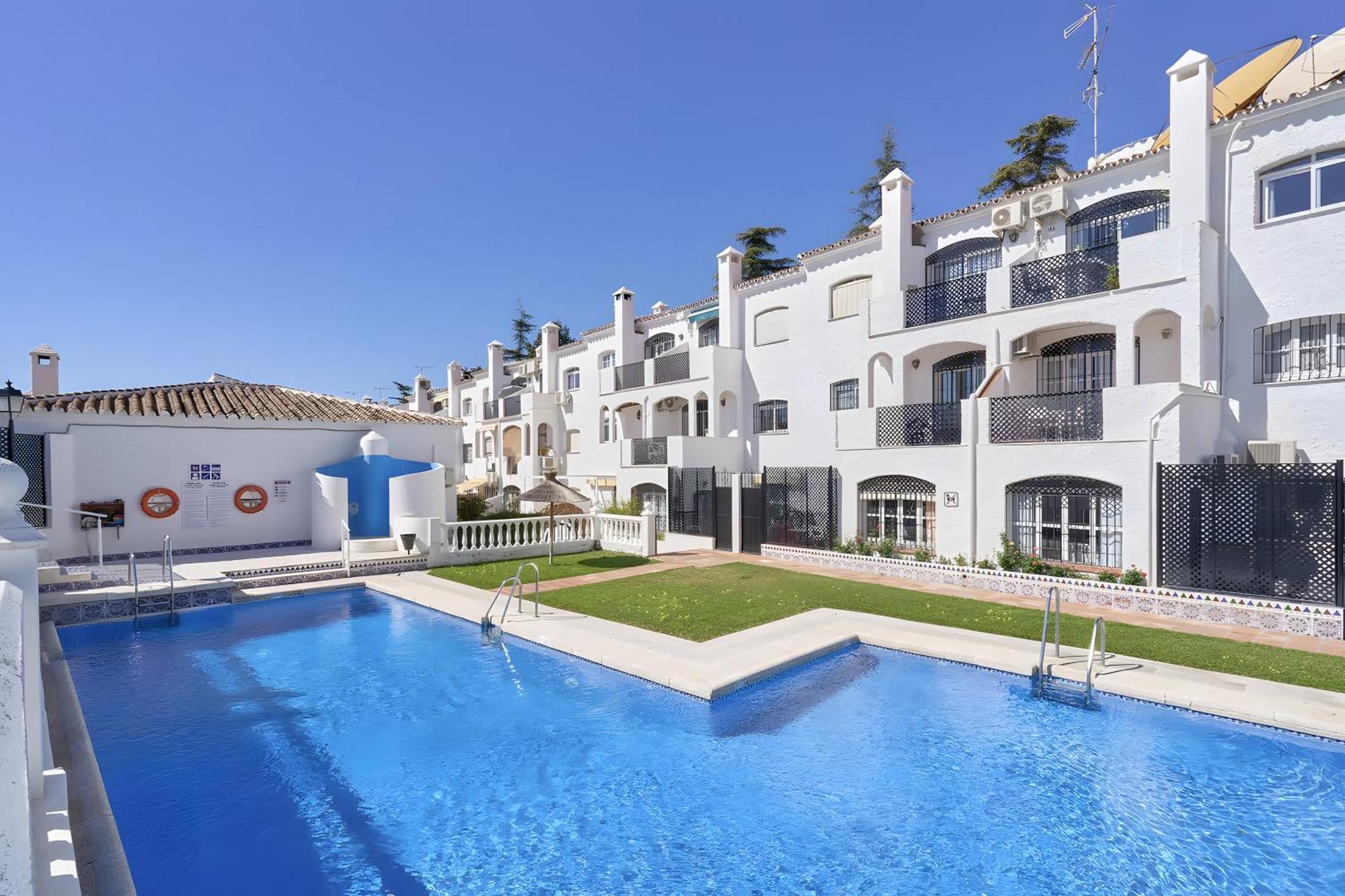 Willa Casa Lena Town House With Pool Nerja Zewnętrze zdjęcie